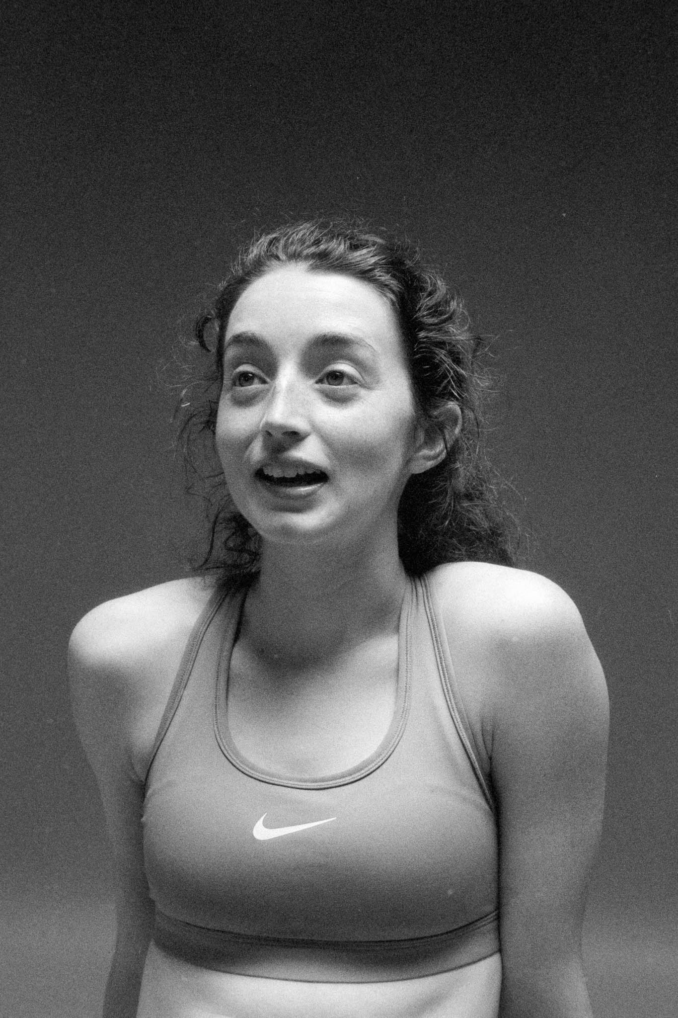 Izzy SO078 Studio 04